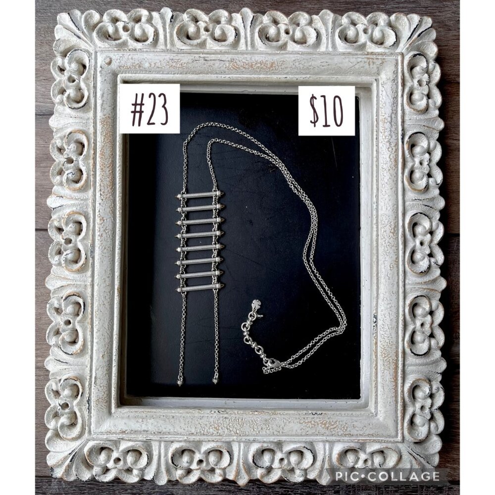The Lucky Brand Gun Metal and Goldtone Necklace$1026” to 28” adjustable 1.1 oz